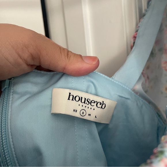 House of CB Millicent Top Blue Floral Puff Long Sleeve Tie Front Blouse - Picture 4 of 6